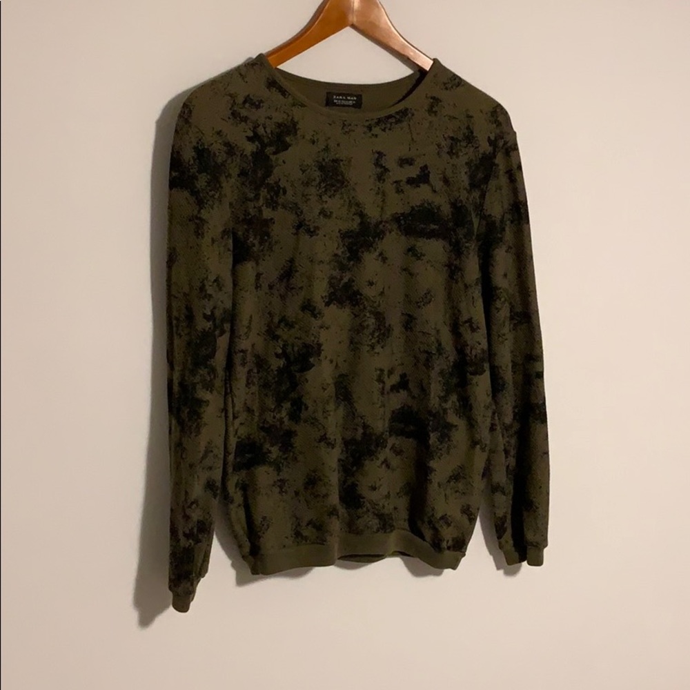 Zara Men’s long sleeve shirt (New)